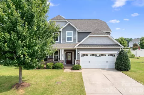 3501 Delaware Dr, Denver, NC 28037