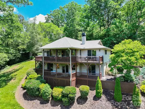 Exterior - 359 Saddlebrook Ln, Clyde, NC 28721 photo 1 of 8