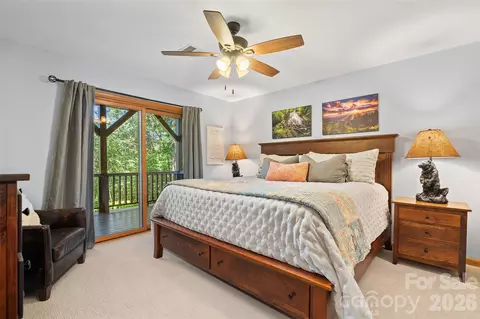 Bedroom - 359 Saddlebrook Ln, Clyde, NC 28721 photo 5 of 7