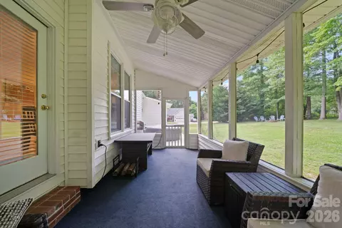 Exterior - 237 Windsor Forest Cir, Fletcher, NC 28732 photo 5 of 10