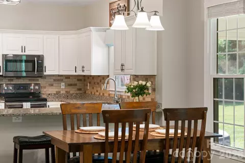 Dining - 237 Windsor Forest Cir, Fletcher, NC 28732 photo 2 of 6