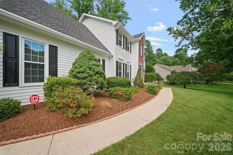 Exterior - 237 Windsor Forest Cir, Fletcher, NC 28732 photo 6 of 10