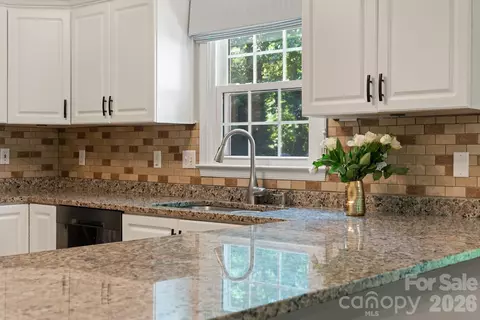 Kitchen - 237 Windsor Forest Cir, Fletcher, NC 28732 photo 3 of 3