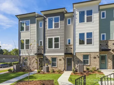3952 Craig Ave, Charlotte, NC 28211