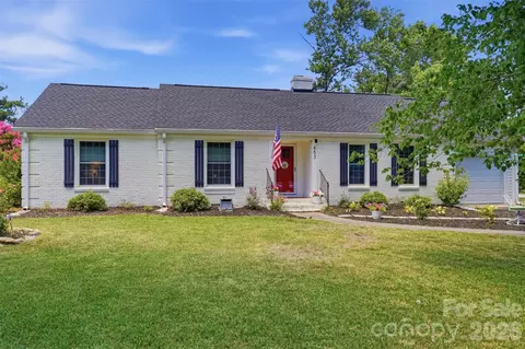 853 Mallory Dr, Rock Hill, SC 29730