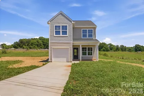 3888 Summerow Rd, Lincolnton, NC 28092