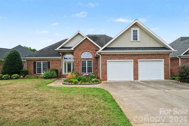 115 Blakemore Dr, Shelby, NC 28152