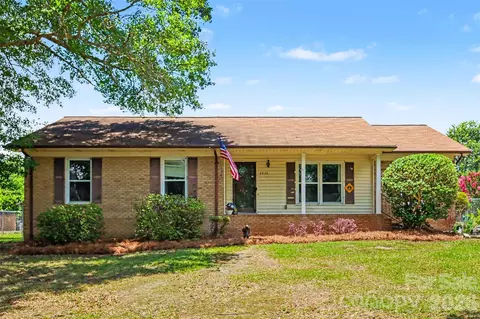 2570 Watson Dr, Lancaster, SC 29720 photo 5