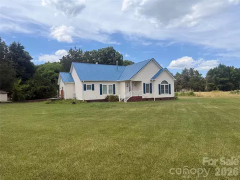 2860 Needmore Rd, Woodleaf, NC 27054