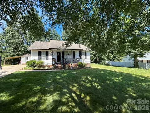 143 Allendale St, Lincolnton, NC 28092