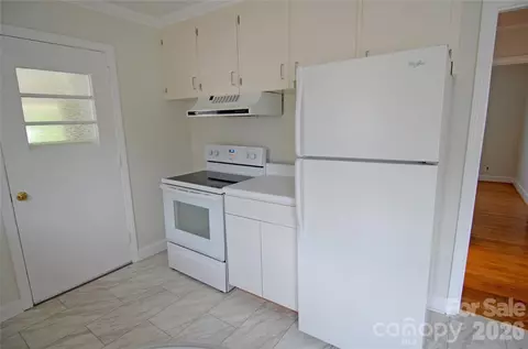 Kitchen - 309 Morehead Rd, Marion, NC 28752 photo 2 of 2