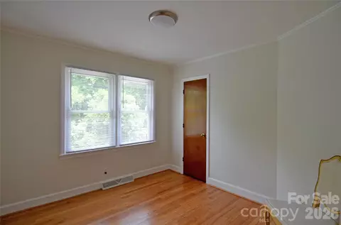 Bedroom - 309 Morehead Rd, Marion, NC 28752 photo 2 of 3