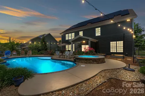 7658 Lazy Hollow Ln, Denver, NC 28037