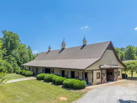398 Mapleton Ln, Columbus, NC 28722 photo 48