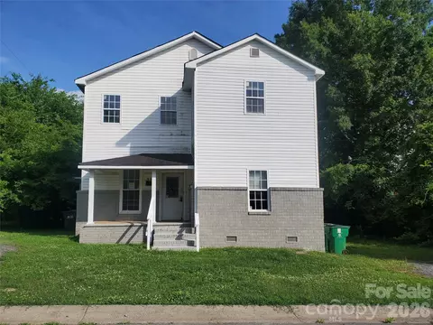 325 Goff St, Charlotte, NC 28208