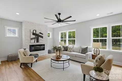 Living - 1029 Baylor Grove Rd, Monroe, NC 28112 photo 1 of 2