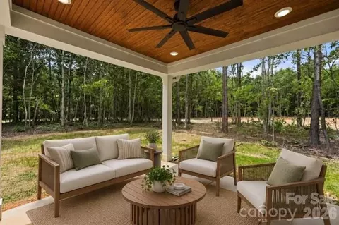 Exterior - 1029 Baylor Grove Rd, Monroe, NC 28112 photo 2 of 3