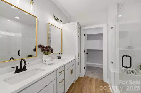 Bath - 1029 Baylor Grove Rd, Monroe, NC 28112 photo 2 of 4
