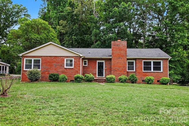 217 Oakwood Ave, York, SC 29745