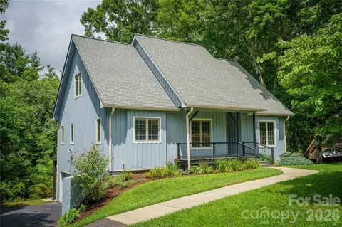 135 Buffalo Trl, Asheville, NC 28805
