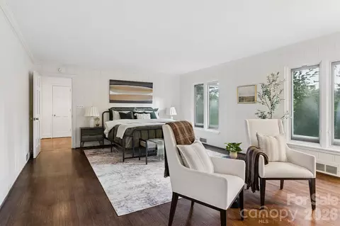 Bedroom - 55 First St, Tryon, NC 28782 photo 1 of 6