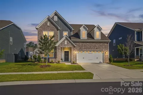 4215 Poplin Grove Dr, Indian Trail, NC 28079