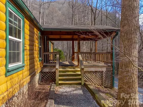 Exterior - 1668 Buff Creek Rd, Sylva, NC 28779 photo 4 of 16