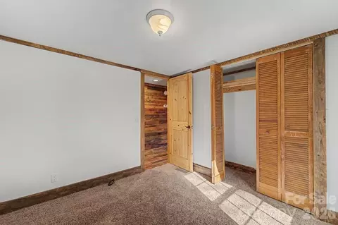 Bedroom - 1668 Buff Creek Rd, Sylva, NC 28779 photo 7 of 9