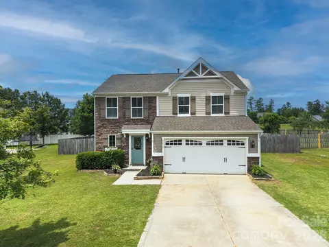 3017 Rhododendron Pl, Clover, SC 29710
