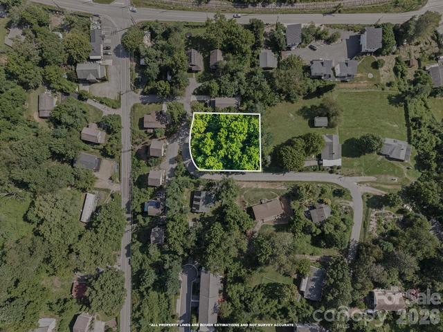 75 Green Oak Rd, Asheville, NC 28804