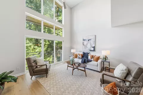 3825 Picasso Ct, Charlotte, NC 28205