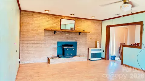 Living - 72 Circle Dr, Marion, NC 28752 photo 1 of 1