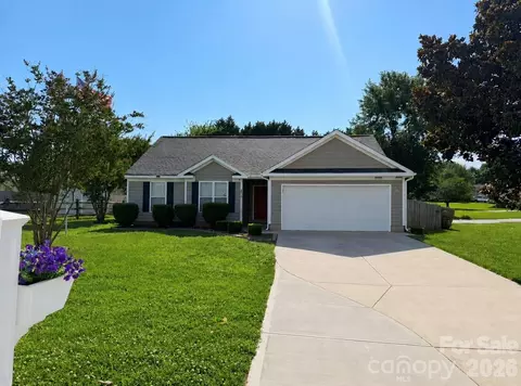 2915 Dairy Farm Dr, Monroe, NC 28110
