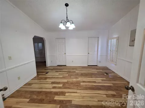 Living - 1395 Cape Hickory Rd, Hickory, NC 28601 photo 4 of 4