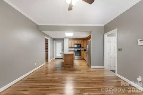 Living - 690 Stacy Hill Rd, Marion, NC 28752 photo 9 of 9