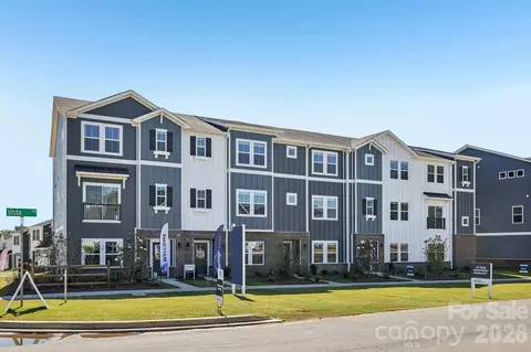375 Golden Maple Ct, Fort Mill, SC 29708