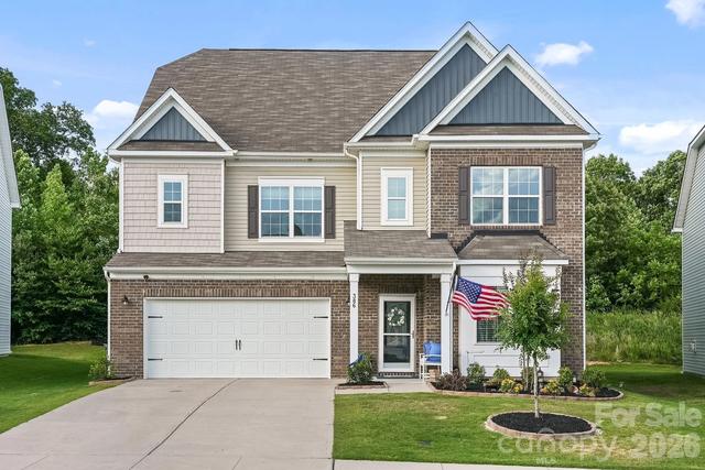 386 Kennerly Center Dr, Mooresville, NC 28115