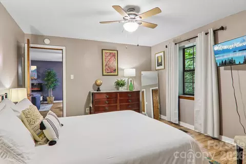 Bedroom - 125 Nugget Ln, Sylva, NC 28779 photo 4 of 4