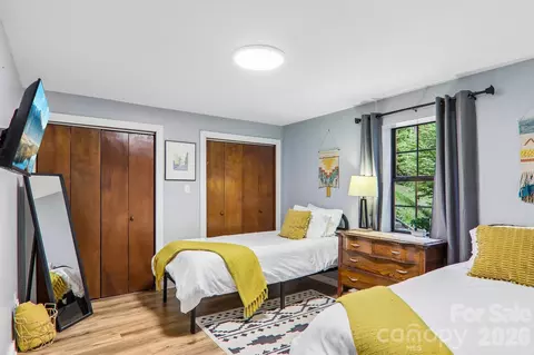 Bedroom - 125 Nugget Ln, Sylva, NC 28779 photo 3 of 4