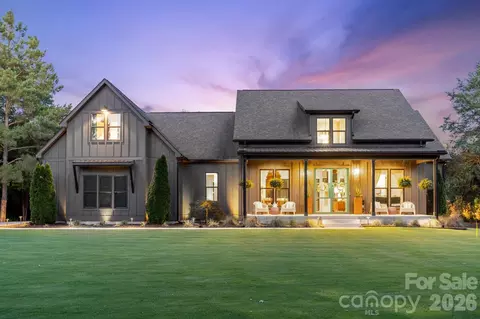6816 W Duncan Rd, Indian Trail, NC 28079
