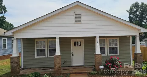 817 Wainwright Ave, Charlotte, NC 28206