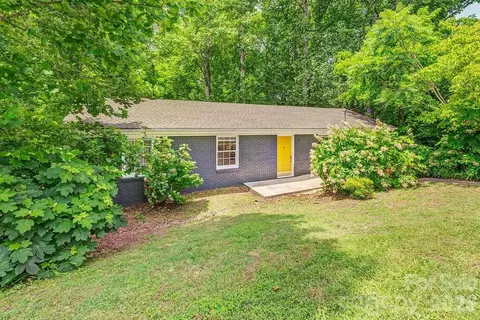 364 Pearson Dr, Asheville, NC 28801