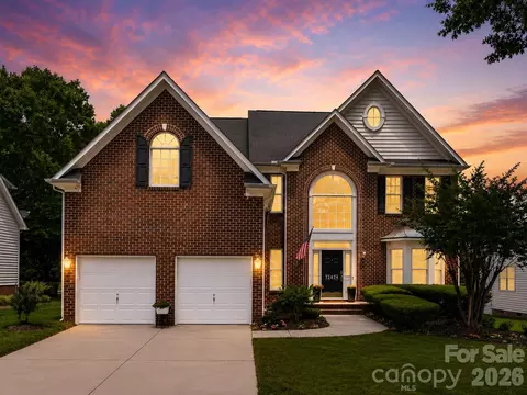 12824 Shamley Ct, Huntersville, NC 28078