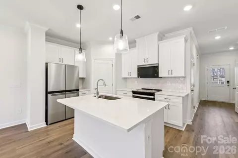 Kitchen - 460 Markridge Loop, Fort Mill, SC 29708 photo 1 of 1
