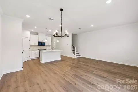 Living - 460 Markridge Loop, Fort Mill, SC 29708 photo 1 of 2