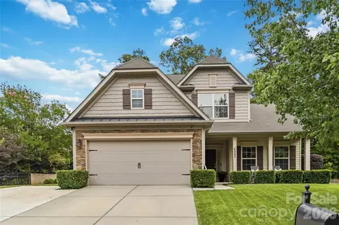 4007 Cloud View Ln, Indian Trail, NC 28079