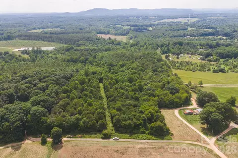 Jeff Price Lane, Taylorsville, NC 28681