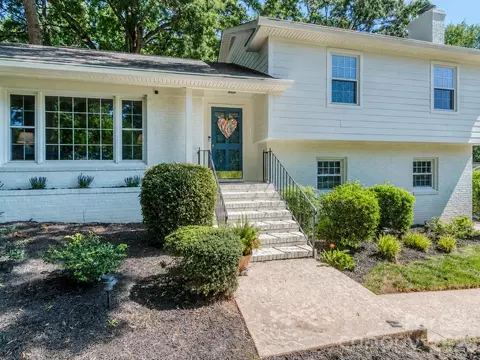 6817 Ronda Ave, Charlotte, NC 28211