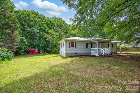 4507 Us Highway 64 W Hwy W, Mocksville, NC 27028