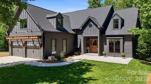 19624 Meta Rd, Cornelius, NC 28031